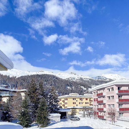 Zentrale Wohnung In St. Moritz Mit Grossem Balkon מראה חיצוני תמונה