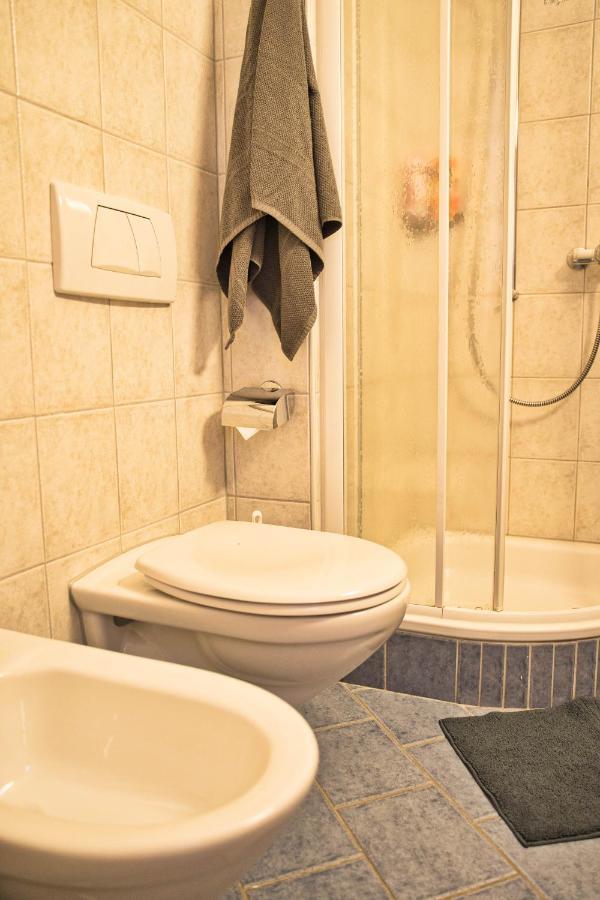 Zentrale Wohnung In St. Moritz Mit Grossem Balkon מראה חיצוני תמונה
